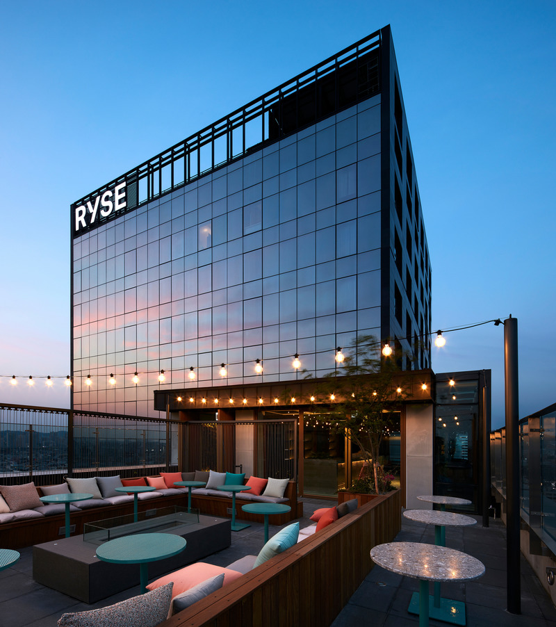 Press kit | 6576-02 - Press release | SCAAA Skillfully Aligns Critical Thinking and Creativity with Commerce - SCAAA - Commercial Architecture - <p class="">RYSE:  SCAAA’s architectural design for the RYSE development reflects a thorough understanding of how to best integrate hospitality, retail, art spaces, and restaurants. </p> - Photo credit: <p class="">Kim YongKwan </p><p class="">@yongkwankim_photo</p>