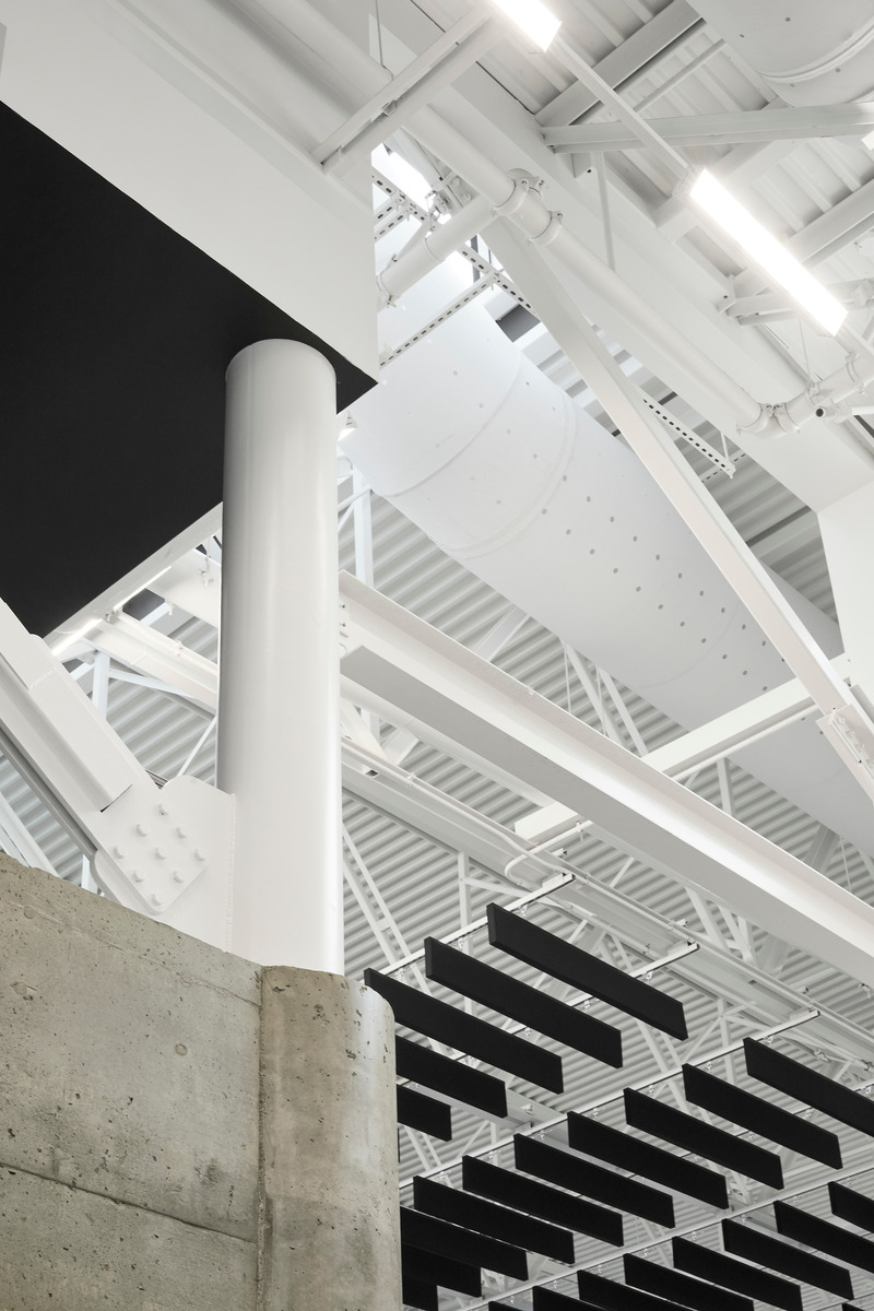 Press kit | 1057-13 - Press release | Rosemont Aquatic Center - Poirier Fontaine Architectes Inc. in collaboration with Riopel + associés architectes and KANVA - Institutional Architecture - Construction detail - Photo credit: Maxime Brouillet