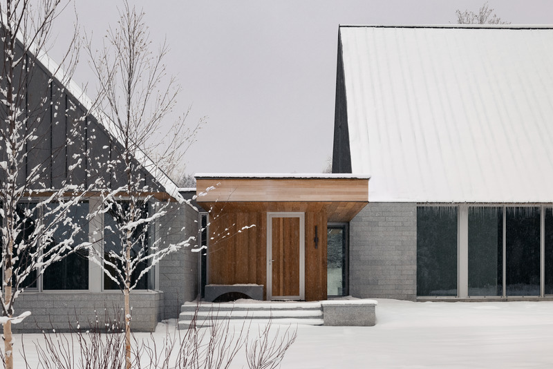 Dossier de presse | 3303-03 - Communiqué de presse | Les Trois Sommets - NÓS - Architecture résidentielle - Crédit photo : Eric Petschek<h3><br></h3>