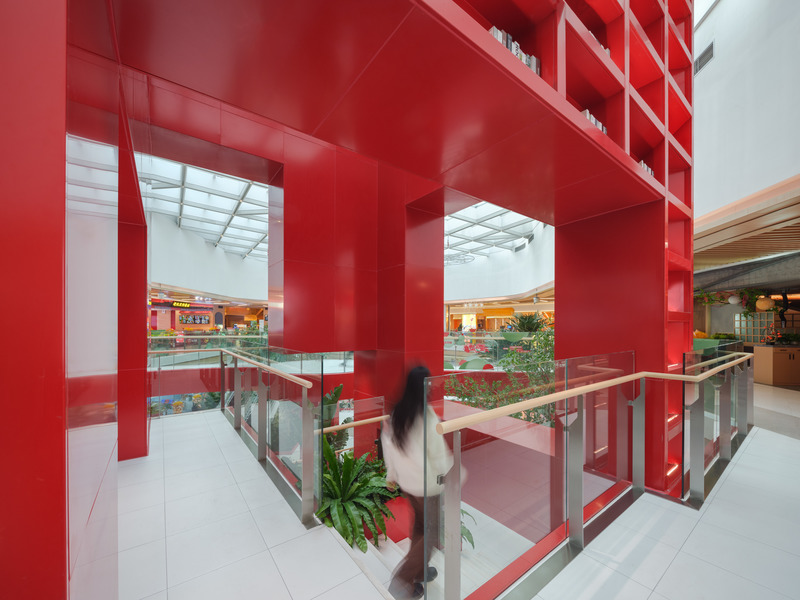 Press kit | 3565-14 - Press release | Qingdao Future City — the Fantastic Jungle - CLOU architects - Commercial Interior Design - Photo credit: Zhu Runzi