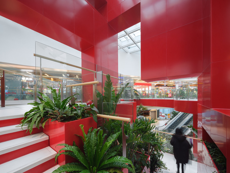 Press kit | 3565-14 - Press release | Qingdao Future City — the Fantastic Jungle - CLOU architects - Commercial Interior Design - Photo credit: Zhu Runzi