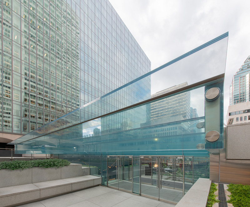 Dossier de presse | 1303-17 - Communiqué de presse | La nouvelle Esplanade PVM : une place publique ouverte sur la métropole - Sid Lee Architecture | Menkès Shooner Dagenais LeTourneux Architectes - Architecture de paysage - Crédit photo : David Boyer