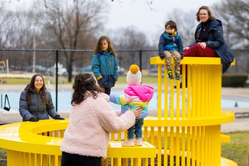 Press kit | 5595-07 - Press release | A New Playscape in Pittsburgh focuses on Sparking Communal Connection - The Urban Conga - Landscape Architecture - Together utilizes its playable design to spark multigenerational conversation.  - Photo credit: Sean Carroll