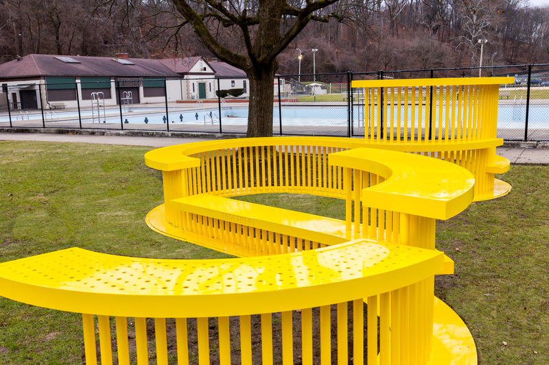 Press kit | 5595-07 - Press release | A New Playscape in Pittsburgh focuses on Sparking Communal Connection - The Urban Conga - Landscape Architecture -  The stepped surfaces allow for a variety of social interactions to exist.   - Photo credit: Sean Carroll