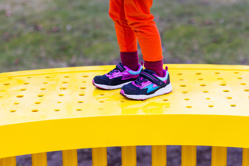 Press kit | 5595-07 - Press release | A New Playscape in Pittsburgh focuses on Sparking Communal Connection - The Urban Conga - Landscape Architecture - The perforated pattern was generated from images of water rippling to create movement to the work.  - Photo credit: Sean Carroll