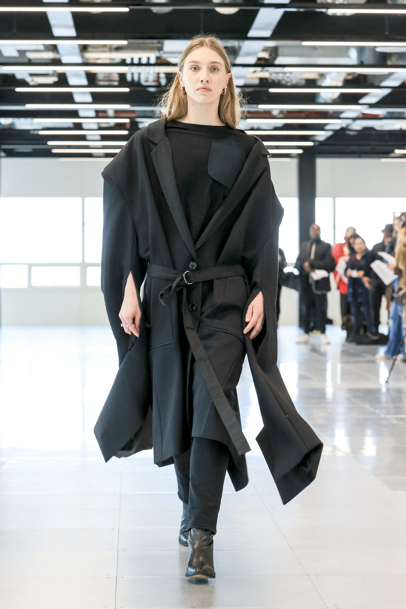 Press kit | 6785-01 - Press release | IDA International Designer of the Year 2nd Time Winner to Jens Laugesen for Aw 23 Lfw - //JENS_LAUGESEN / GENERIC SENS LTD - Fashion Design - LAUGESEN AW23 @ LONDON FASHION WEEK - Photo credit: <p>Photo by Alla Bogdanovic @allaphoto.art</p>