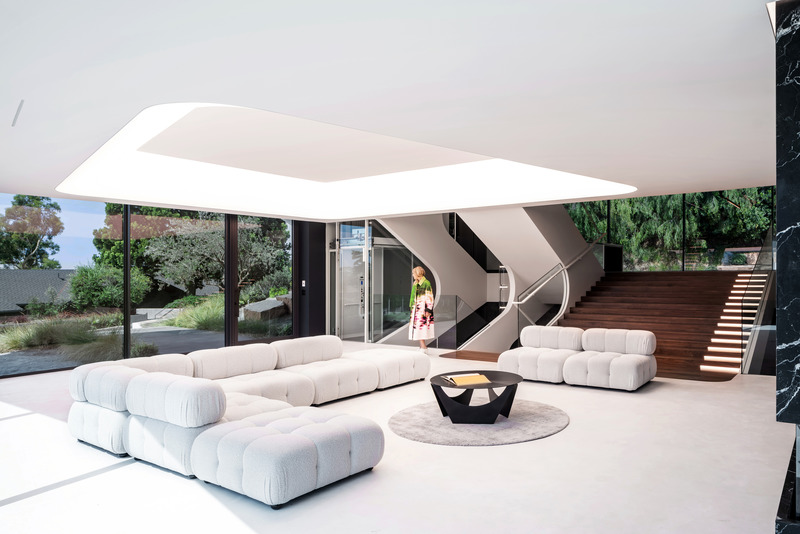 Press kit | 2244-04 - Press release | RO54 - Arshia Architects - Residential Architecture - Living Room - Photo credit: Paul Vu