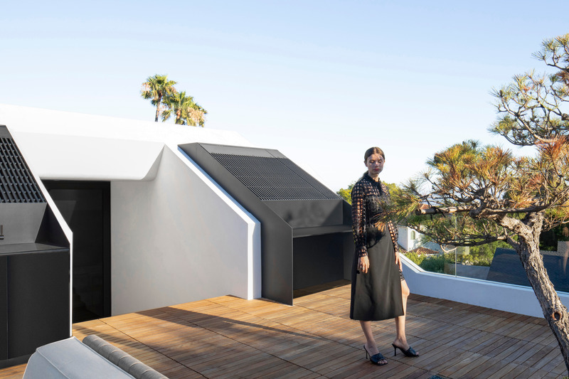 Press kit | 2244-04 - Press release | RO54 - Arshia Architects - Residential Architecture - Balcony - Photo credit: Renee Parkhurst