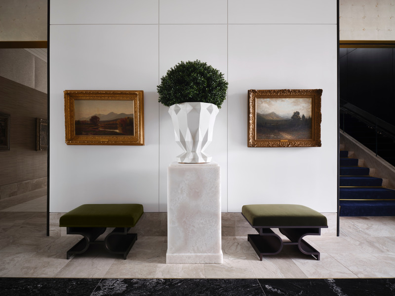Press kit | 6087-03 - Press release | Family Connections: a Five-Star Retreat in the Desert Southwest - Daniel Joseph Chenin, Ltd. - Residential Interior Design - Classical and modern references are deconstructed, reinterpreted, and combined to a create a nuanced aesthetic vocabulary. - Photo credit: Douglas Friedman