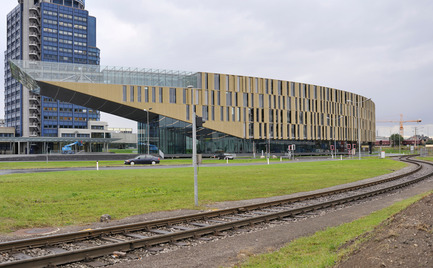 Dossier de presse | 1008-02 - Communiqué de presse | Centre de gestion financière et de vente de la voestalpine Stahl GmbH - Dietmar Feichtinger Architectes - Architecture commerciale - Crédit photo : Josef Pausch