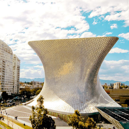 Press kit | 809-10 - Press release | Azure magazine announces the winners of it's 3rd annual AZ Awards - Azure Magazine - Competition - Architecture - Commercial &gt; 1000<br><br>Soumaya Museum<br>by FR-EE, Fernando Romero Enterprise