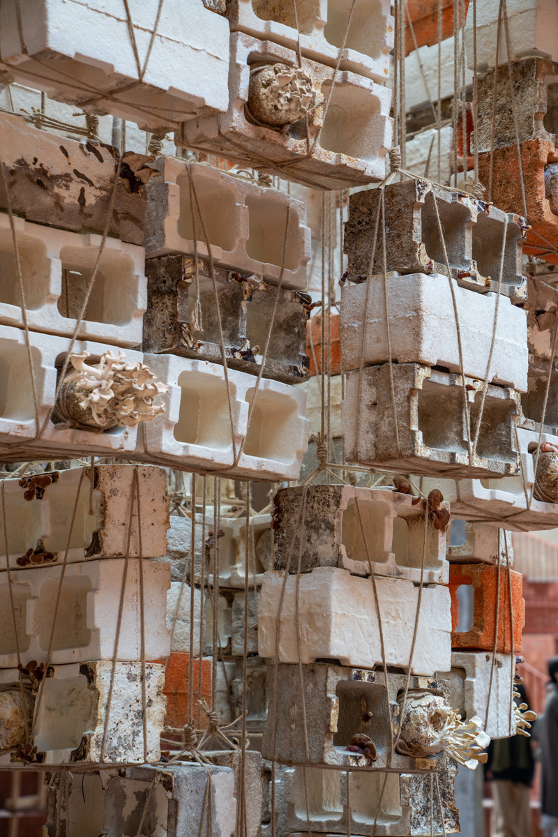 Press kit | 2606-05 - Press release | Inverted Architecture - Studio Link-Arc - Event + Exhibition - Photo credit: Yu Bai