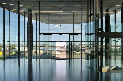 Dossier de presse | 1008-02 - Communiqué de presse | Centre de gestion financière et de vente de la voestalpine Stahl GmbH - Dietmar Feichtinger Architectes - Architecture commerciale - Crédit photo : Josef Pausch