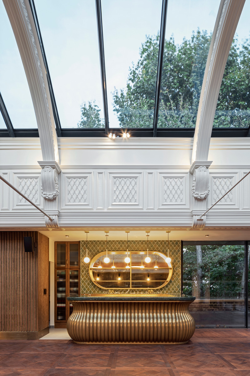Dossier de presse | 5888-01 - Communiqué de presse | BAFTA Headquarters - Benedetti Architects - Architecture institutionnelle -  Richard Attenborough Rooms members' bar - Crédit photo : Luca Piffaretti