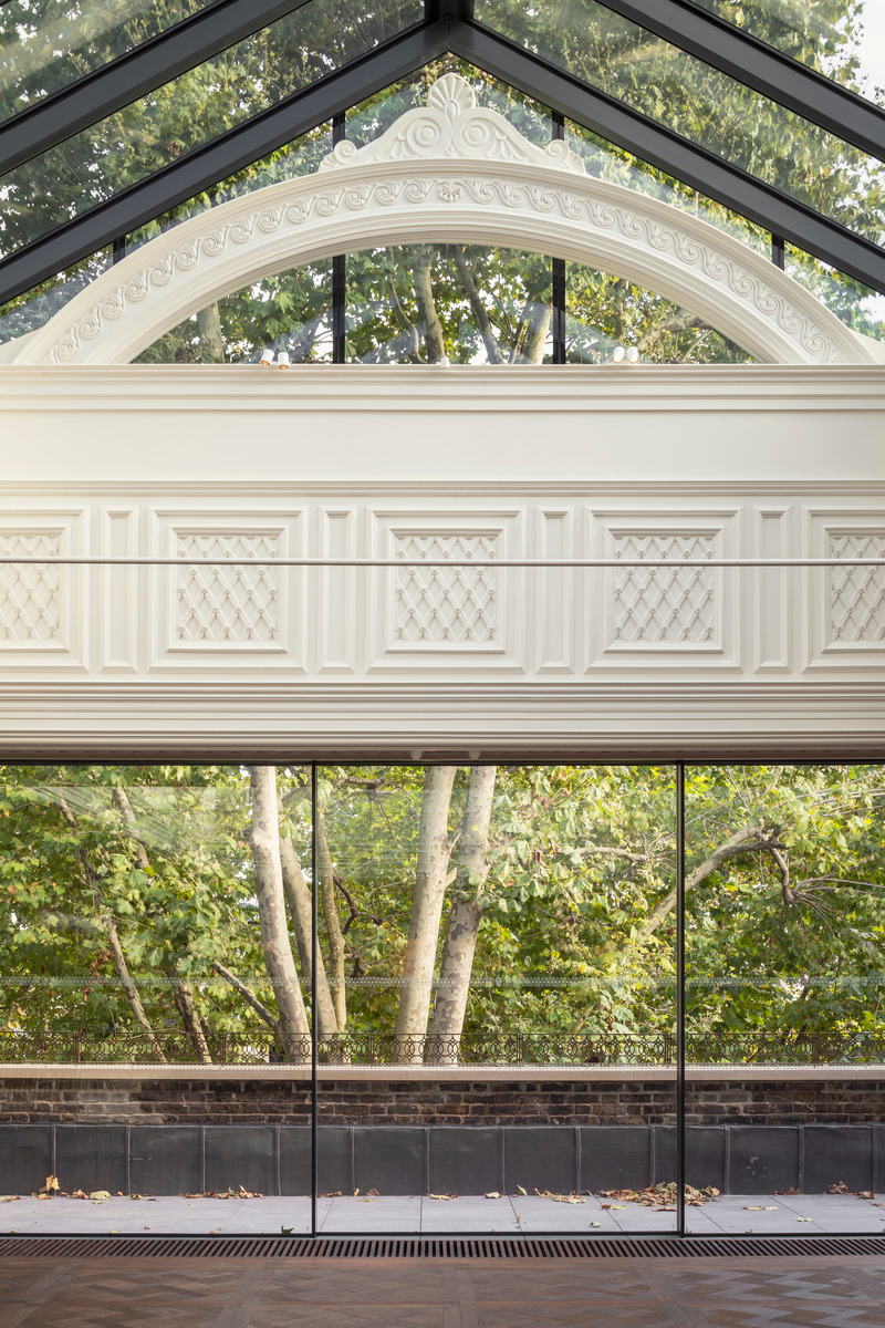Dossier de presse | 5888-01 - Communiqué de presse | BAFTA Headquarters - Benedetti Architects - Architecture institutionnelle -  Richard Attenborough Rooms Terrace  - Crédit photo : Luca Piffaretti