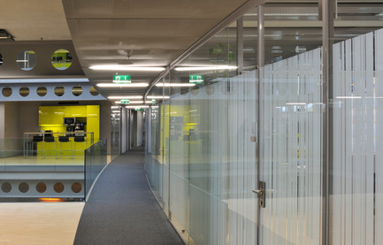 Dossier de presse | 1008-02 - Communiqué de presse | Centre de gestion financière et de vente de la voestalpine Stahl GmbH - Dietmar Feichtinger Architectes - Architecture commerciale - Crédit photo : Josef Pausch