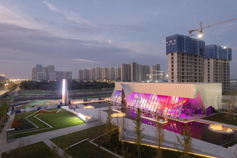 Dossier de presse | 4150-10 - Communiqué de presse | Centre d'exposition Chongwen Langyue - aoe - Architecture commerciale - Crédit photo :  DONG Image<br style=""> 