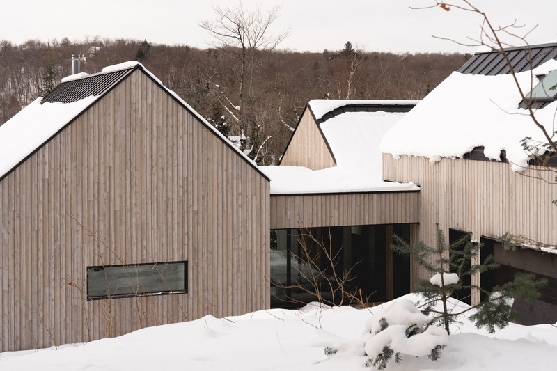 Dossier de presse | 1678-08 - Communiqué de presse | La Tierce - Atelier BOOM-TOWN - Architecture résidentielle - Crédit photo :  Raphaël Thibodeau 
