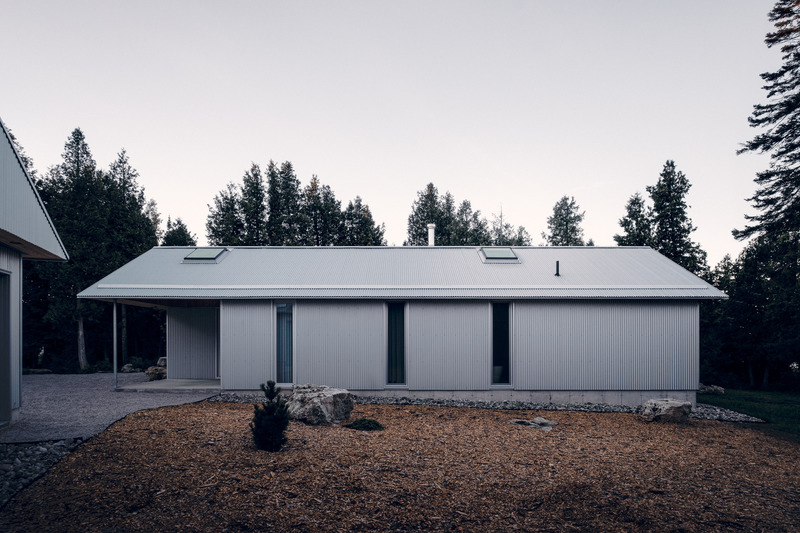 Dossier de presse | 2744-01 - Communiqué de presse | Devils Glen - StudioAC - Architecture résidentielle - Crédit photo : Felix Michaud