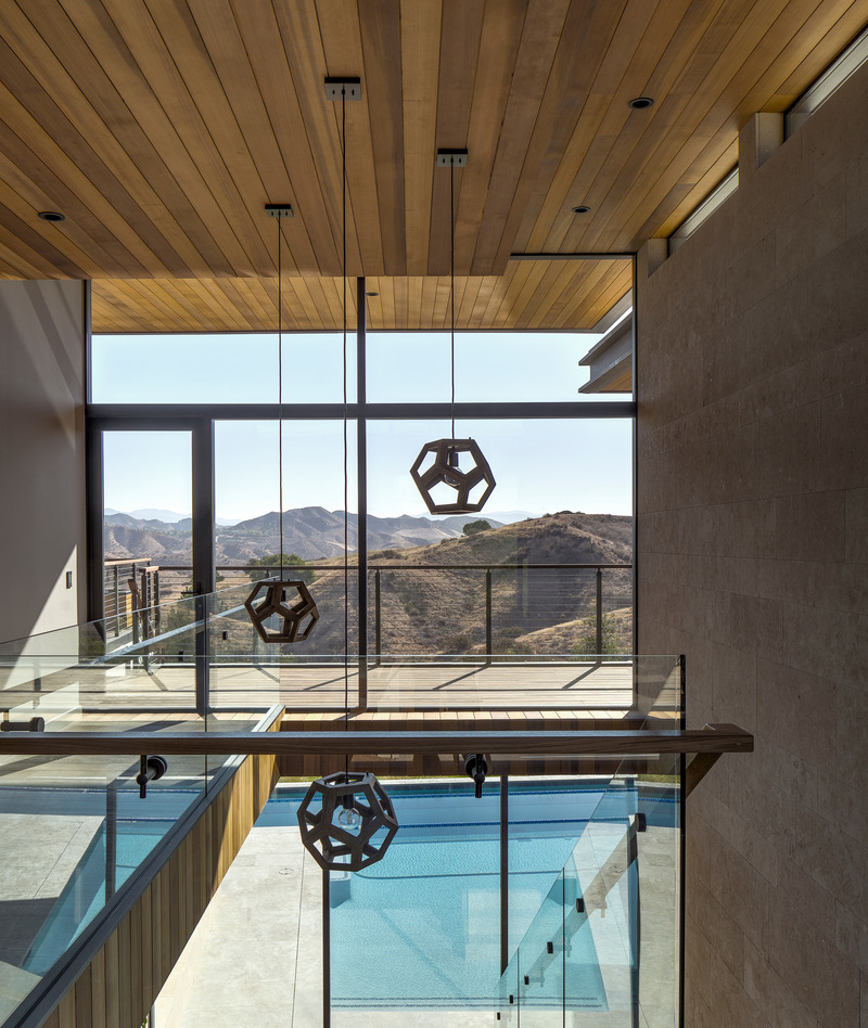 Press kit | 5795-05 - Press release | ANX Places Zinc and Wood Volume Overlooking the Sierra Pelona Mountains - ANX / Aaron Neubert Architects - Residential Architecture - Stair Hall<br> - Photo credit: Brian Thomas Jones