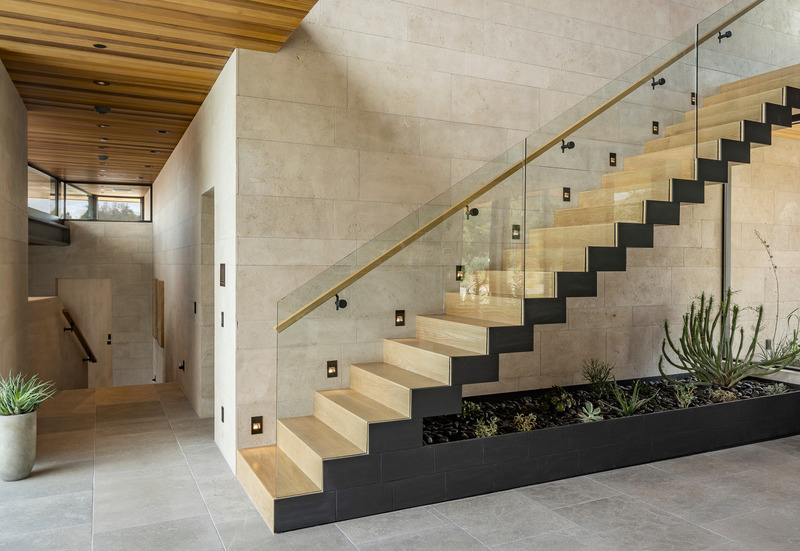 Press kit | 5795-05 - Press release | ANX Places Zinc and Wood Volume Overlooking the Sierra Pelona Mountains - ANX / Aaron Neubert Architects - Residential Architecture - Entry / Stair Hall<br> - Photo credit: Brian Thomas Jones