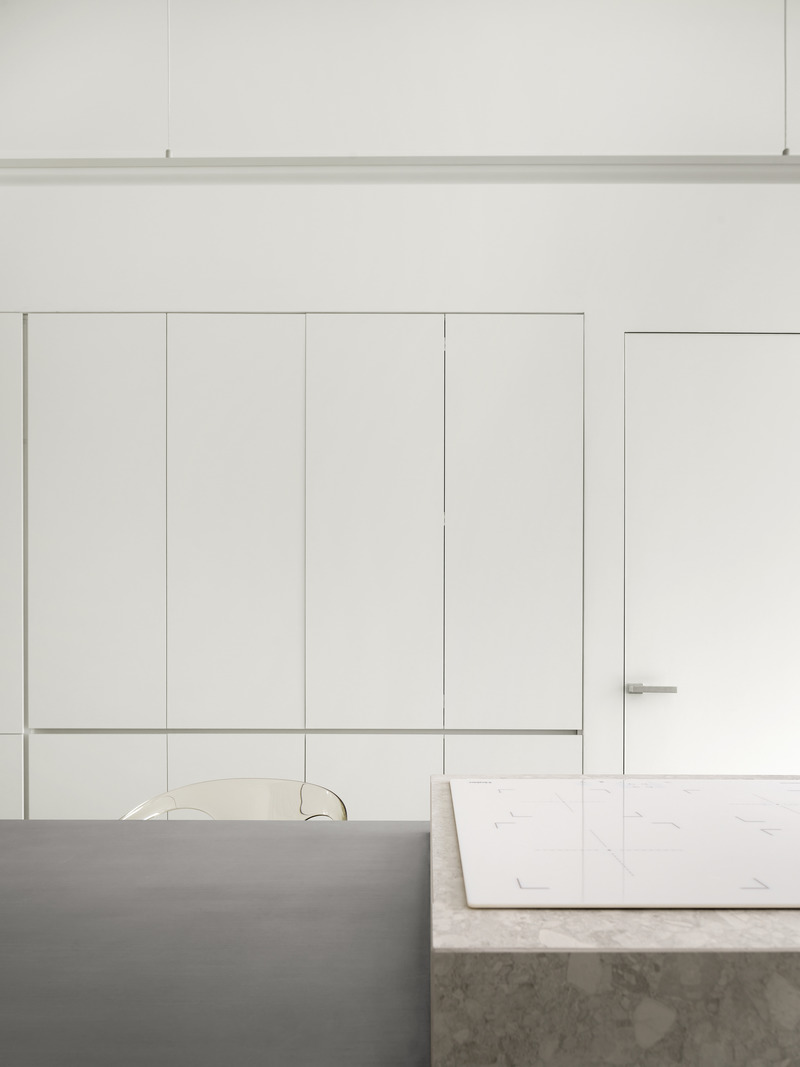 Press kit | 2247-09 - Press release | White Cassette - Maxim Kashin Architects - Residential Interior Design - Photo credit: Dmitry Chebanenkov