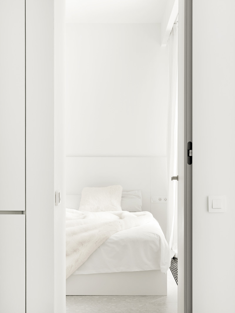 Press kit | 2247-09 - Press release | White Cassette - Maxim Kashin Architects - Residential Interior Design - Photo credit: Dmitry Chebanenkov