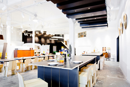 Dossier de presse | 679-06 - Communiqué de presse | Commerce Design Brussels Awards winners 2013 - Commerce Design Brussels - Concours - GARAGE À MANGER&nbsp;- Rue Washington 185, B1050<br>by ProtOtype