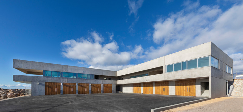 Dossier de presse | 921-14 - Communiqué de presse | Pôle nautique de Sète - NBJ Architectes - Architecture institutionnelle - Crédit photo : Jean-Luc Girod 