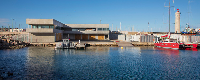 Dossier de presse | 921-14 - Communiqué de presse | Pôle nautique de Sète - NBJ Architectes - Architecture institutionnelle - Crédit photo : Jean-Luc Girod