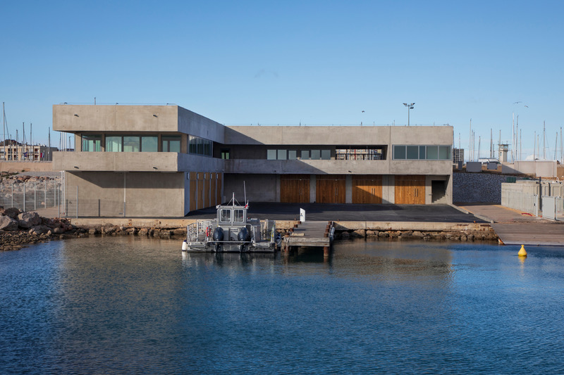 Dossier de presse | 921-14 - Communiqué de presse | Pôle nautique de Sète - NBJ Architectes - Architecture institutionnelle - Crédit photo : Jean-Luc Girod