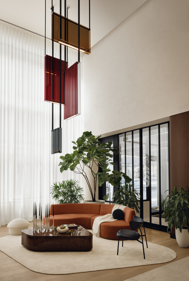 Press kit | 1303-18 - Press release | East Meets West at Montreal’s Transformed Vogue Hotel - Sid Lee Architecture - Commercial Interior Design - Lounge - Photo credit: Alex Lesage
