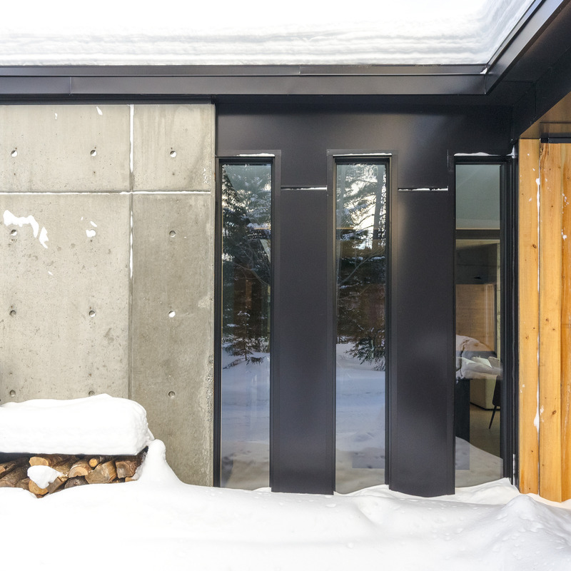 Press kit | 1776-09 - Press release | Lac Taureau Residence - Fabelta, fenestration systems - Residential Architecture - Photo credit: Claude Badet