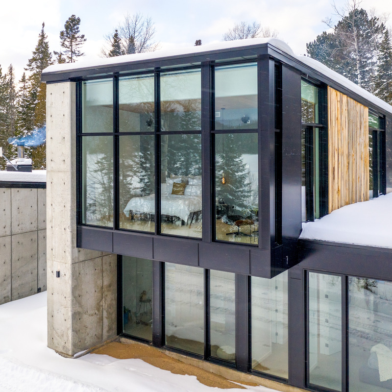 Press kit | 1776-09 - Press release | Lac Taureau Residence - Fabelta, fenestration systems - Residential Architecture - Photo credit: Claude Badet
