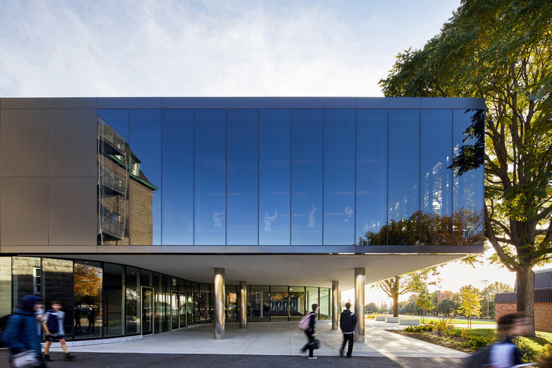 Press kit | 774-17 - Press release | 2023 Prix d’excellence en architecture: Winners unveiled - Ordre des architectes du Québec - Institutional Architecture - <p class="">NOUVEAU CENTRE SPORTIF ET CULTUREL DU COLLÈGE NOTRE-DAME</p><p class="">Conception : ACDF Architecture</p><p class="">Client : Collège Notre-Dame</p><p class="">Emplacement : Montréal</p> - Photo credit: ACDF Architecture