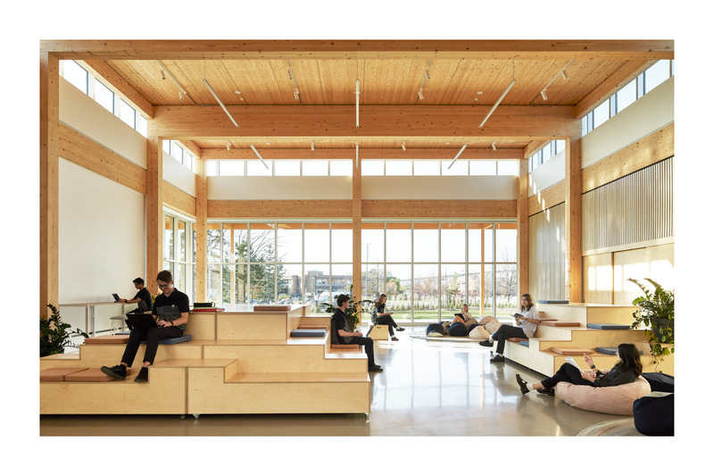 Press kit | 774-17 - Press release | 2023 Prix d’excellence en architecture: Winners unveiled - Ordre des architectes du Québec - Institutional Architecture - <p class="">Conception : Atelier Pierre Thibault</p><p class="">Client : Collège Durocher Saint-Lambert</p>Emplacement : Saint-Lambert, Montérégie<span></span> - Photo credit: <p class="">Maxime Brouillet</p>