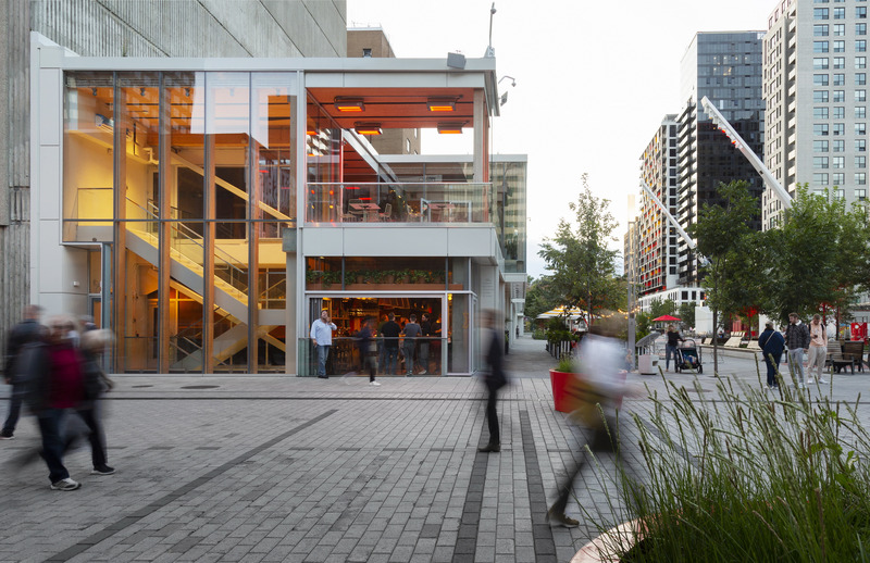 Press kit | 774-17 - Press release | 2023 Prix d’excellence en architecture: Winners unveiled - Ordre des architectes du Québec - Institutional Architecture - <p class="">ESPLANADE TRANQUILLE – QUARTIER DES SPECTACLES</p><p class="">Conception : Les architectes FABG</p><p class="">Client : Ville de Montréal</p>Emplacement : Montréal<span></span> - Photo credit: Steve Montpetit<span></span>