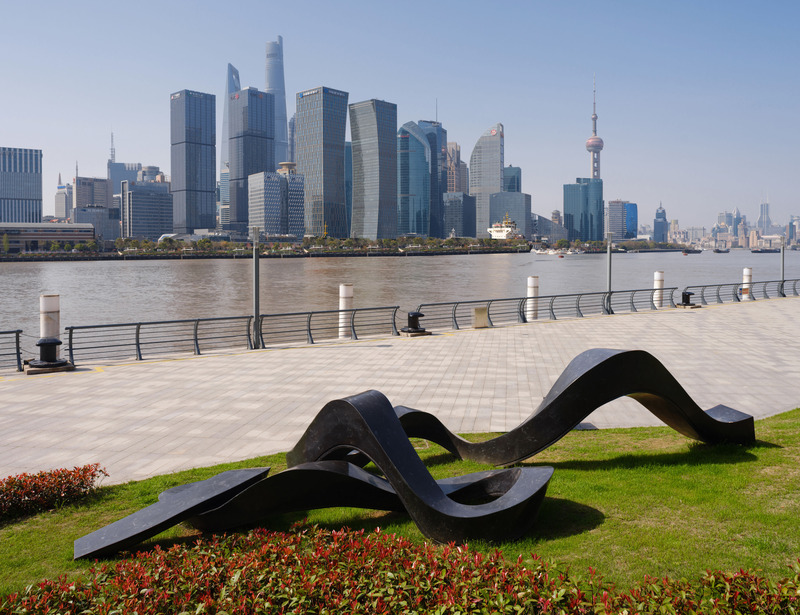 Dossier de presse | 5651-04 - Communiqué de presse | Urban Installations Chi(ai)noiserie - Lin architecture - Art - back view at the bund - Crédit photo : Liu Songkai