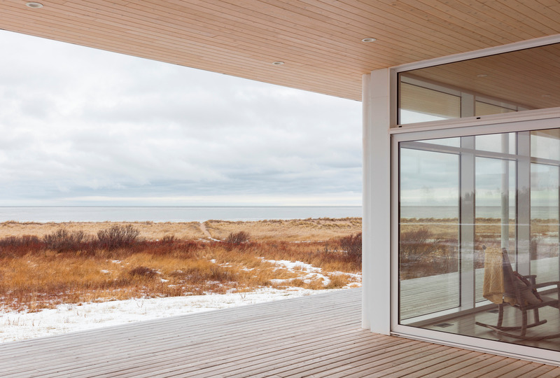 Press kit | 1640-01 - Press release | Territories and Landscapes Exhibition in Paris by Atelier Pierre Thibault - Atelier Pierre Thibault - Event + Exhibition - Residence La Grande Percée (2017), New Brunswick - Photo credit: Maxime Brouillet