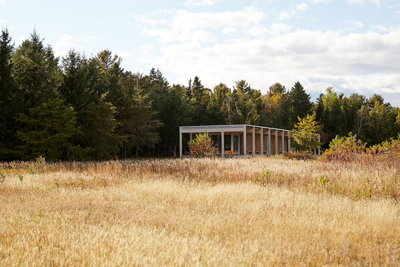 Press kit | 1640-01 - Press release | Territories and Landscapes Exhibition in Paris by Atelier Pierre Thibault - Atelier Pierre Thibault - Event + Exhibition - Saint-Laurent Pavilion (2022), Baie-Saint-Paul, Charlevoix - Photo credit: Maxime Brouillet