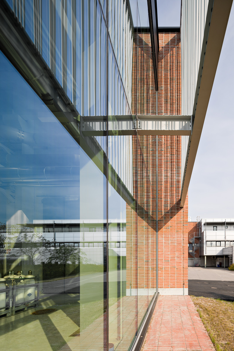 Dossier de presse | 5706-01 - Communiqué de presse | Vuosaari Heat Pump Building - Virkkunen & Co Architects Ltd - Architecture industrielle - Crédit photo : Tuomas Kivinen