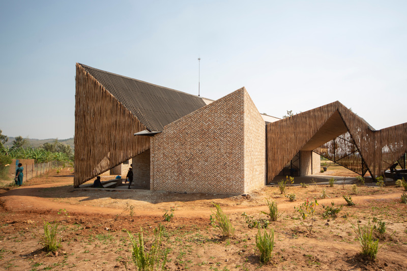 Press kit | 1071-18 - Press release | Architizer Announces 11th Annual A+Awards Finalists - Architizer - Competition - Komera Leadership Center by BE_Design - Photo credit: Bruce Engel