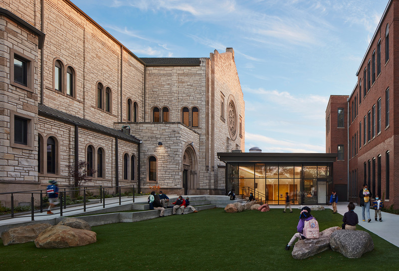 Press kit | 1071-18 - Press release | Architizer Announces 11th Annual A+Awards Finalists - Architizer - Competition - Great Lakes Academy Expansion by Wheeler Kearns Architecture - Photo credit: Kendall McCaugherty<br style="">
