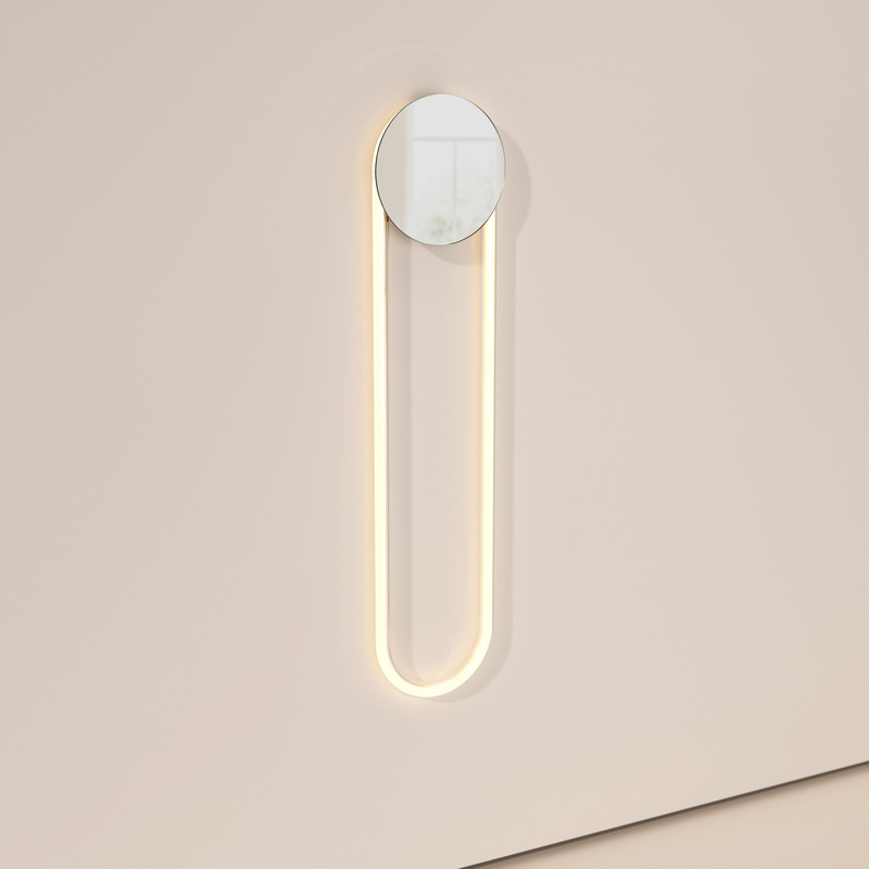 Press kit | 2375-08 - Press release | Back at the ICFF/Wanted Design to Introduce the Hyphen Wall and Upgrades on the Iconic RA Collection - d'Armes - Lighting Design - RA Wall Long in Mirror - Photo credit:  d'Armes 