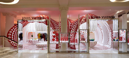 Press kit | 1071-01 - Press release | Architizer A+ Awards winners announced - Architizer - Competition - Louis Vuitton Yayoi Kusama’s Pop Up Store - THEVERYMANY - Photo credit: Architizer