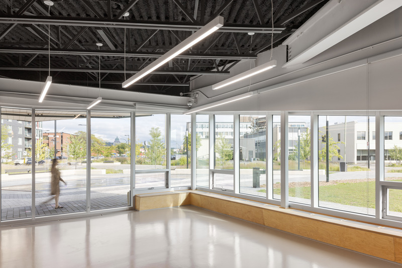 Press kit | 1170-07 - Press release | The Saidye-Bronfman Park Pavilion: a Showcase for Sustainable Architecture - Cardin Julien - Institutional Architecture - Photo credit: <p class="">© TARMAC - Damien Ligiardi</p>