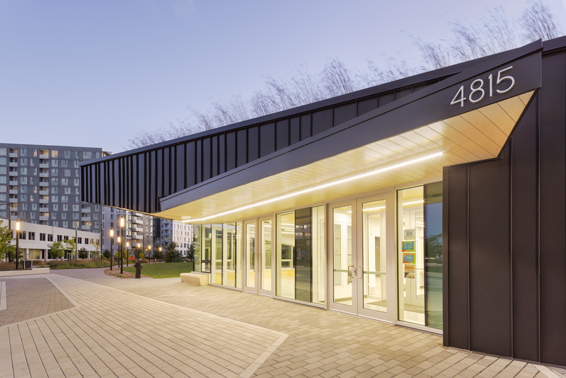 Press kit | 1170-07 - Press release | The Saidye-Bronfman Park Pavilion: a Showcase for Sustainable Architecture - Cardin Julien - Institutional Architecture - Photo credit: <p class="">© TARMAC - Damien Ligiardi</p>