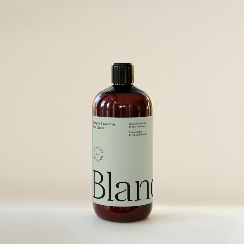 Press kit | 3564-01 - Press release | Blanche, Signed Paule Bourbonnais - Blanche Boutique - Product - Floor cleaner - Photo credit: Olivier Hétu, reference design