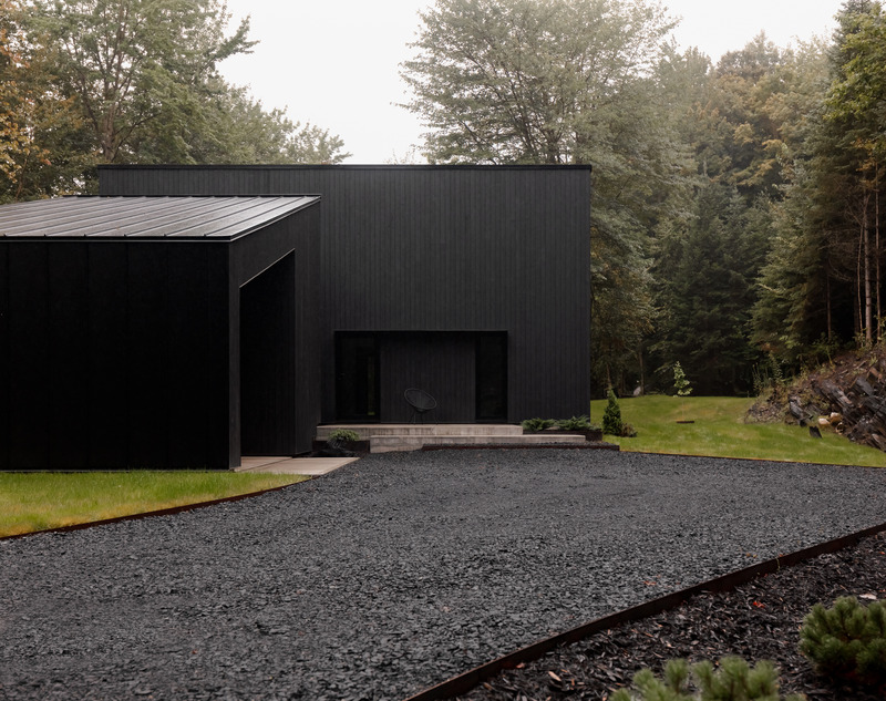 Dossier de presse | 5891-03 - Communiqué de presse | Dyptique - Matière Première Architecture - Architecture résidentielle - Crédit photo : Ian Balmorel