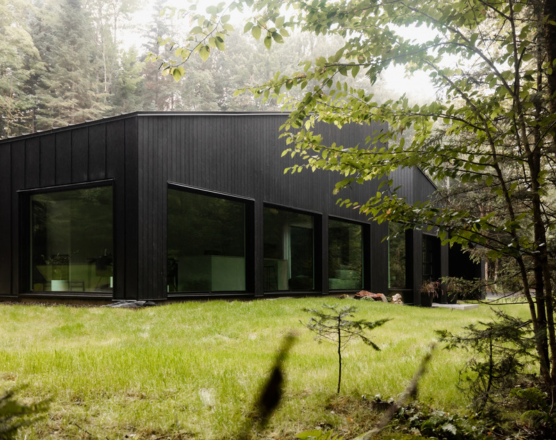 Dossier de presse | 5891-03 - Communiqué de presse | Dyptique - Matière Première Architecture - Architecture résidentielle - Crédit photo : Ian Balmorel